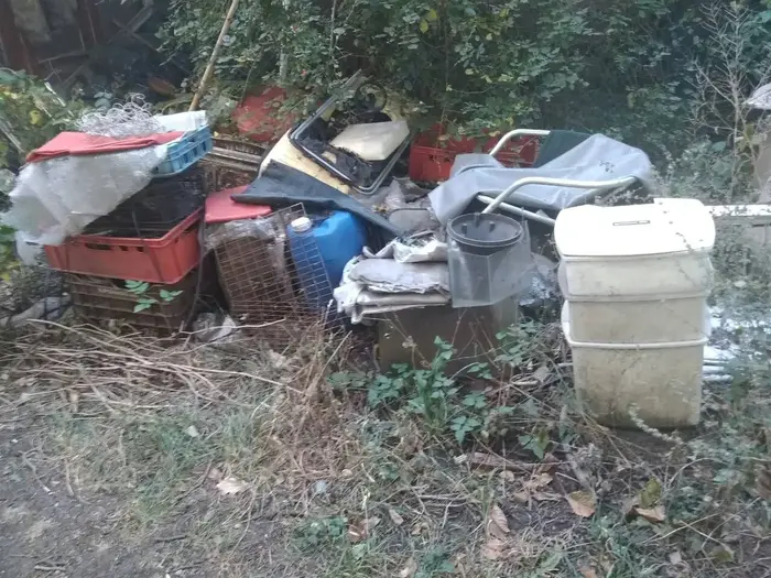 Разчистване на апартамент с натрупани вещи