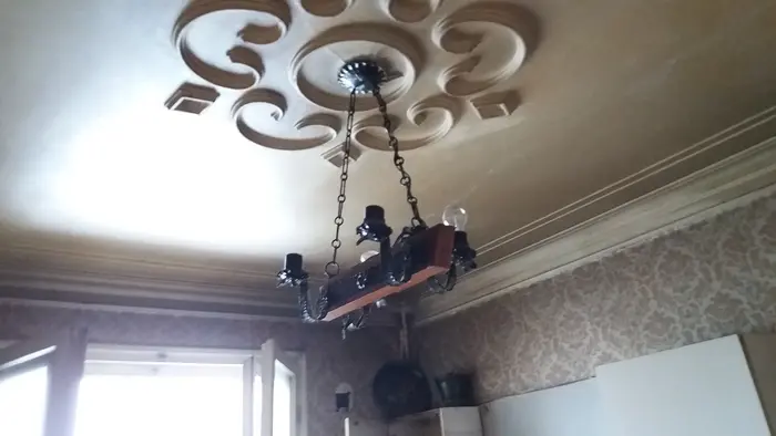 Изнасяне на боклук от тавански помещения