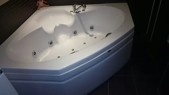 Пълно почистване на склад след години