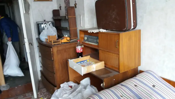 Разчистване на претрупани помещения