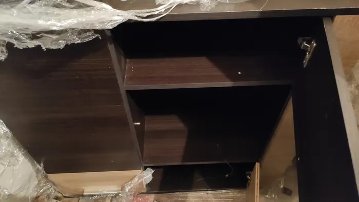 Почистване и извозване след строителни дейности